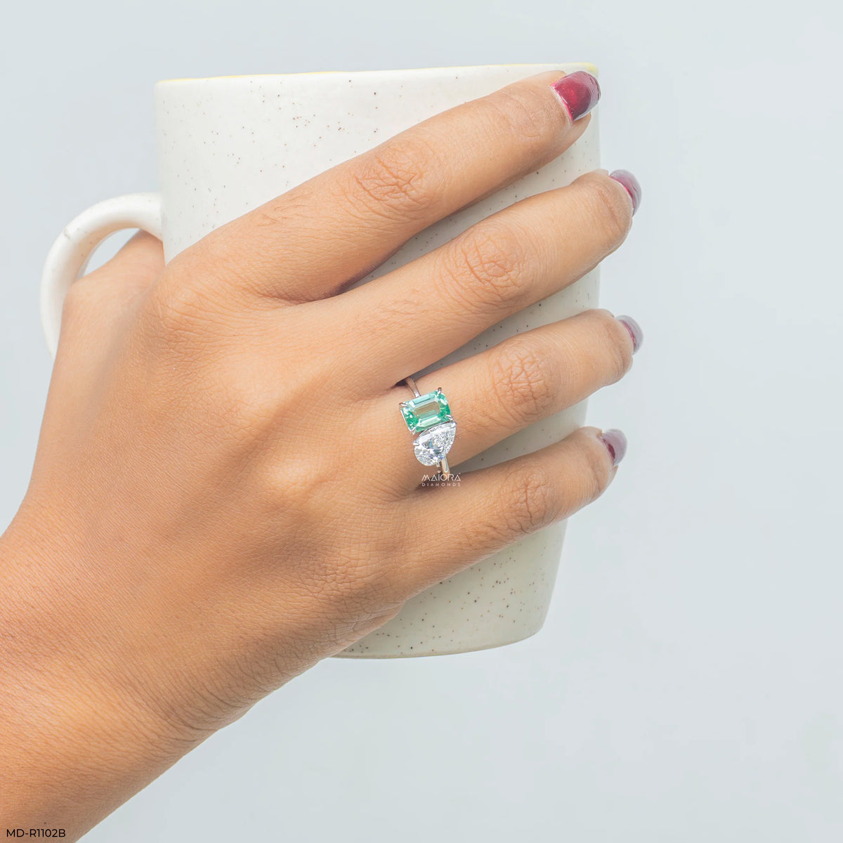 Serene Toi et Moi Solitaire Diamond Rings