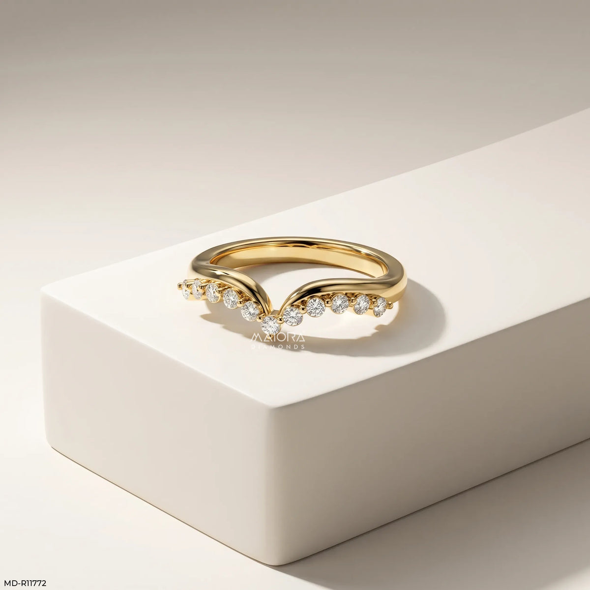 Sweep Bridge Vanki Diamond Ring