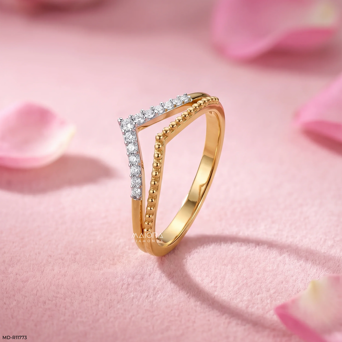 Doublet Aero Arc Vanki Diamond Ring