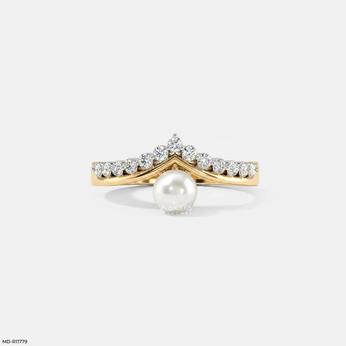 Moonlit Pearl Vanki Diamond Ring
