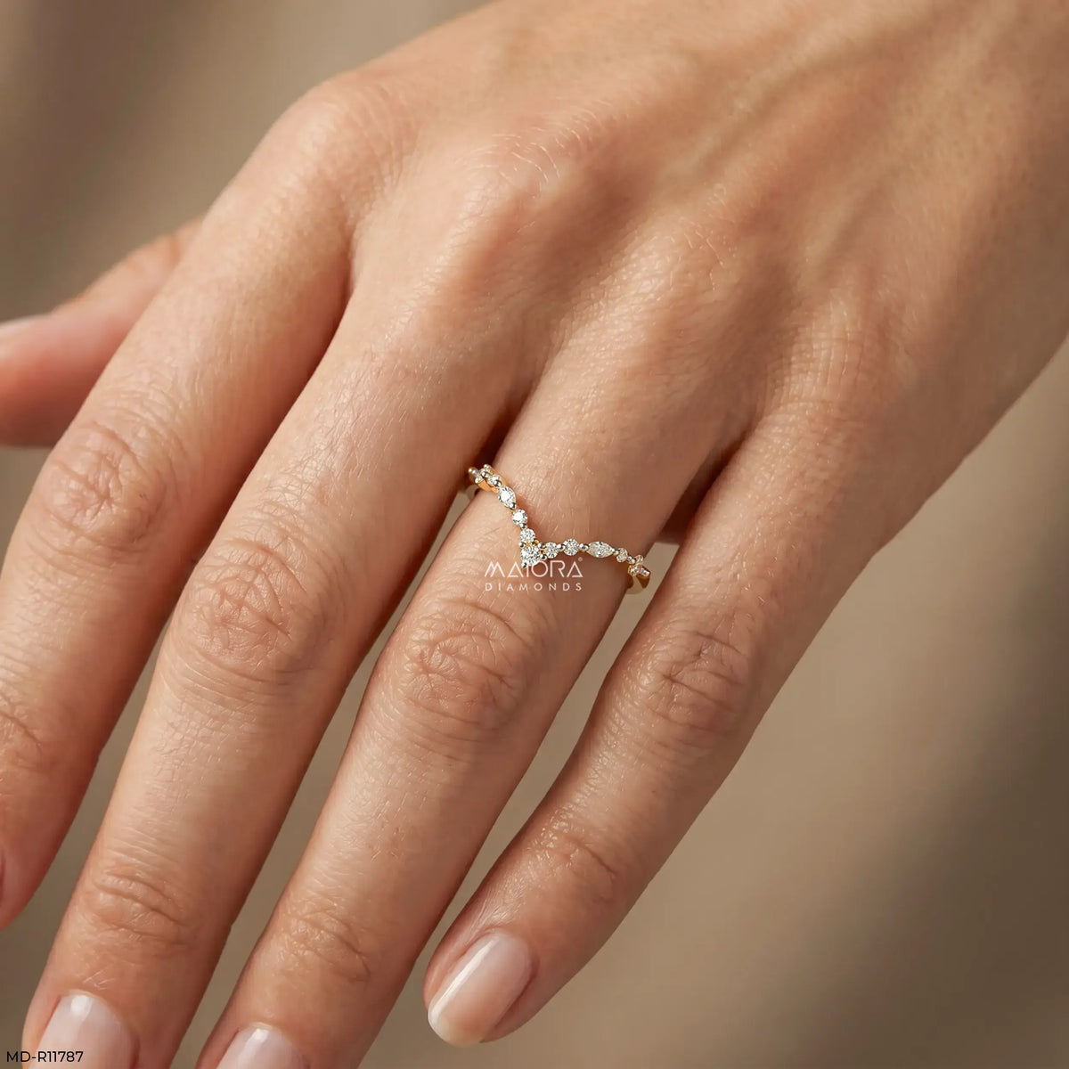 Ethereal Vine Vanki Diamond Ring