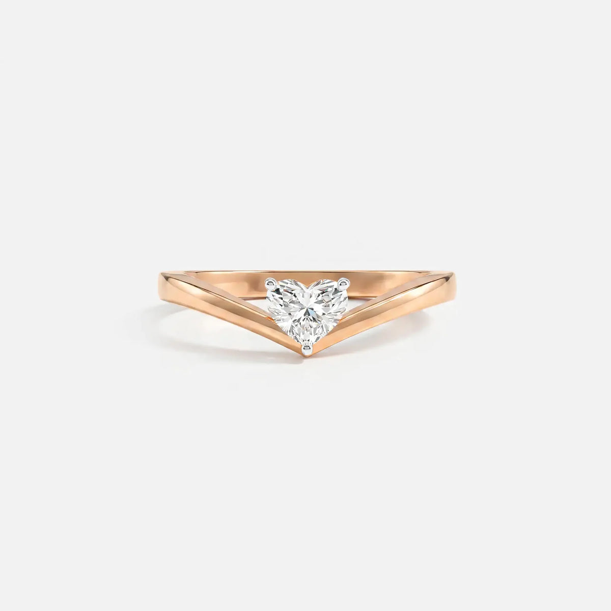 V liner Solitaire Heart Vanki Diamond Ring