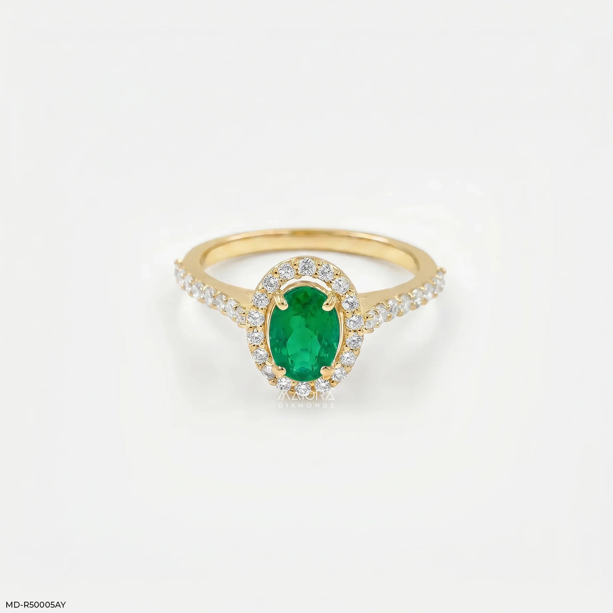 Nature Beauty Oval Emerald Diamond Ring