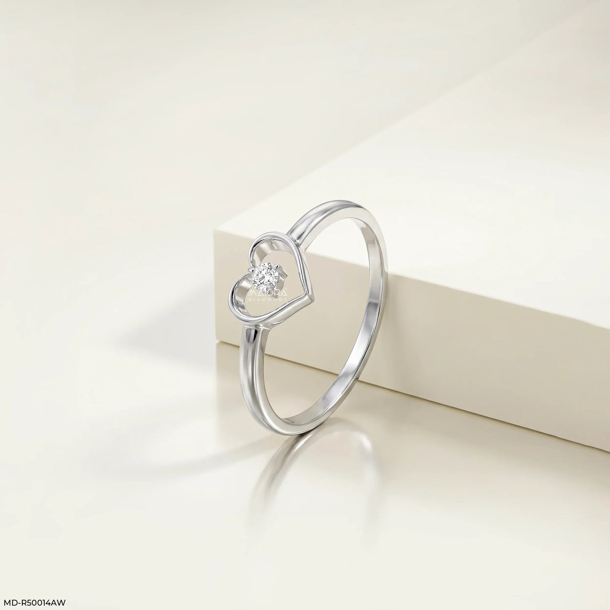 Dainty Heart Round Diamond Ring